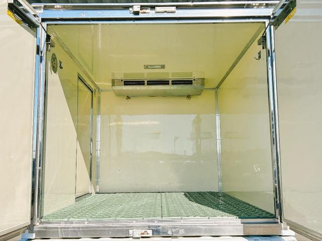 スズキ 冷凍バン|中古トラックの販売・買取・査定のアイナビ