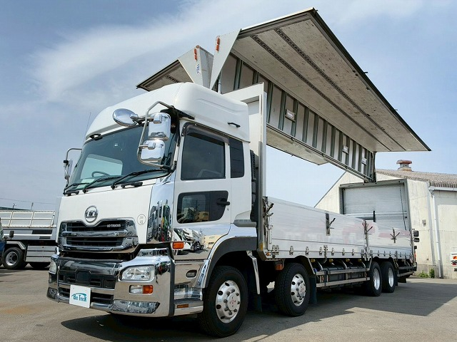 ワンオーナーハイルーフ8×44軸低床2デフ410馬力|中古トラックの販売・買取・査定のアイナビ