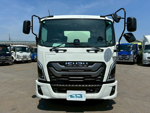 保証対象車両増トンショートキャブカヤバ工業KYB240馬力|中古トラックの販売・買取・査定のアイナビ