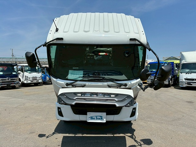 保証対象車両増トンショートキャブカヤバ工業KYB240馬力|中古トラックの販売・買取・査定のアイナビ