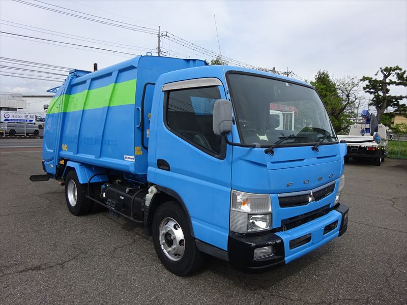 プレス　7.0　新明和|中古トラックの販売・買取・査定のアイナビ