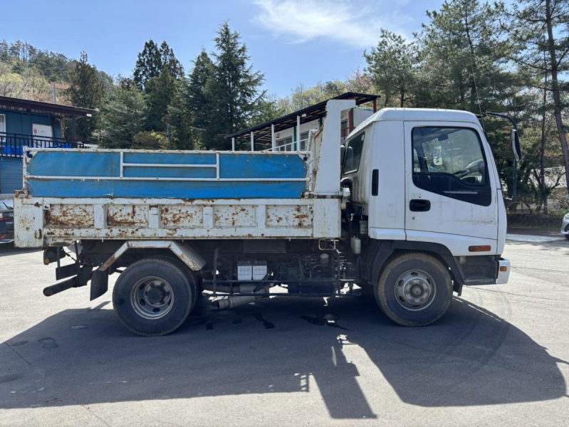 H19フォワードダンプLゲート積載量3.7t新明和実走9.7万km|中古トラックの販売・買取・査定のアイナビ
