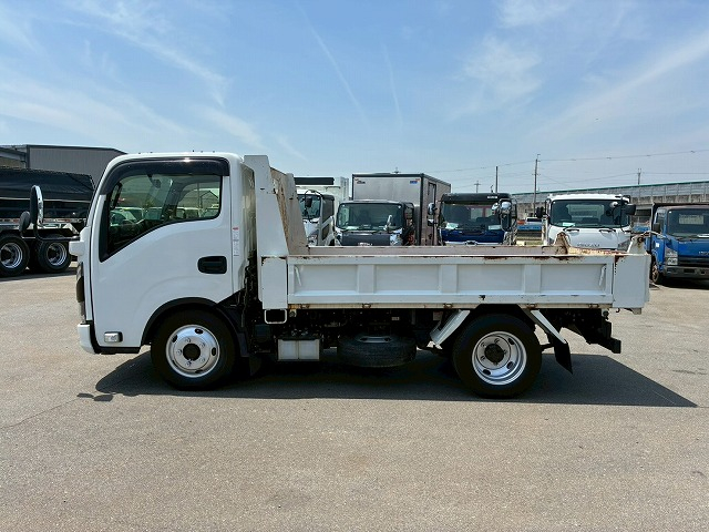 保証対象車両全低床フルフラットロー150馬力6速MT3t6t|中古トラックの販売・買取・査定のアイナビ
