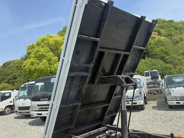 日産 ダンプ|中古トラックの販売・買取・査定のアイナビ