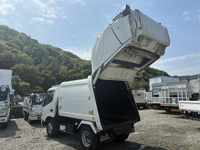 日野 パッカー デュトロ|中古トラックの販売・買取・査定のアイナビ