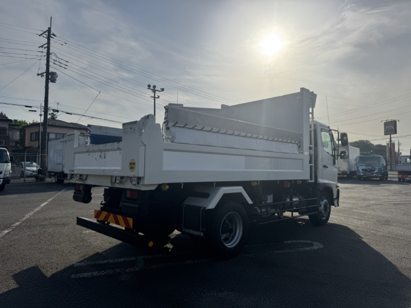 増トン新明和SD4-30Z造りボデーラジコン車検付|中古トラックの販売・買取・査定のアイナビ