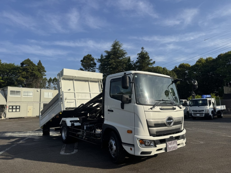 増トン新明和SD4-30Z造りボデーラジコン車検付|中古トラックの販売・買取・査定のアイナビ