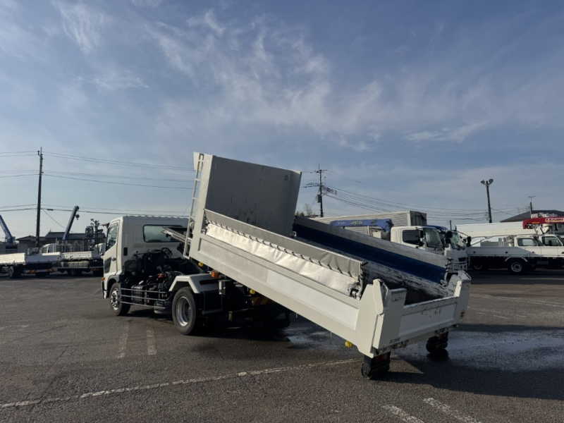 増トン新明和SD4-30Z造りボデーラジコン車検付|中古トラックの販売・買取・査定のアイナビ