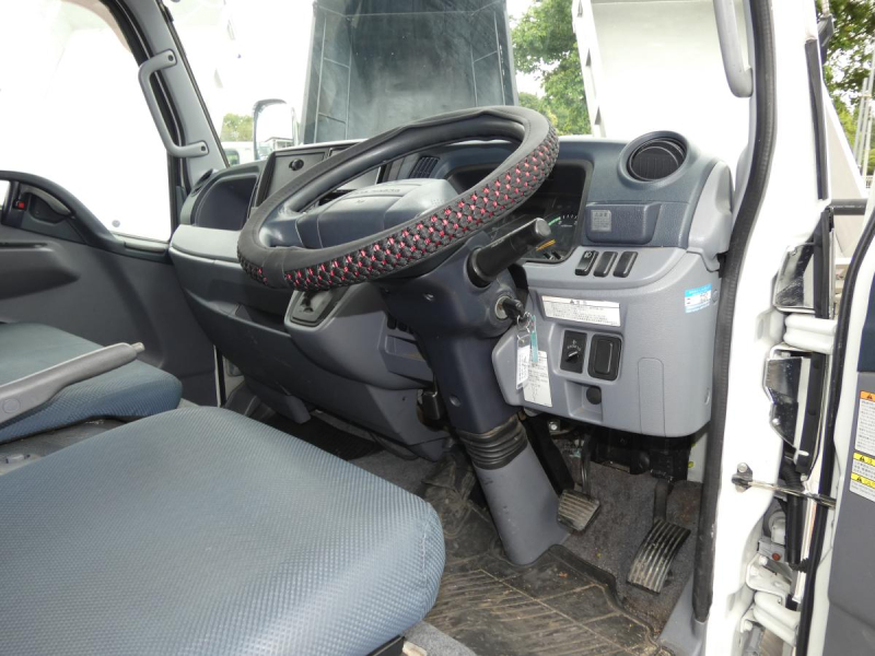 H25　キャンター　2トン　オートマ　幌車|中古トラックの販売・買取・査定のアイナビ