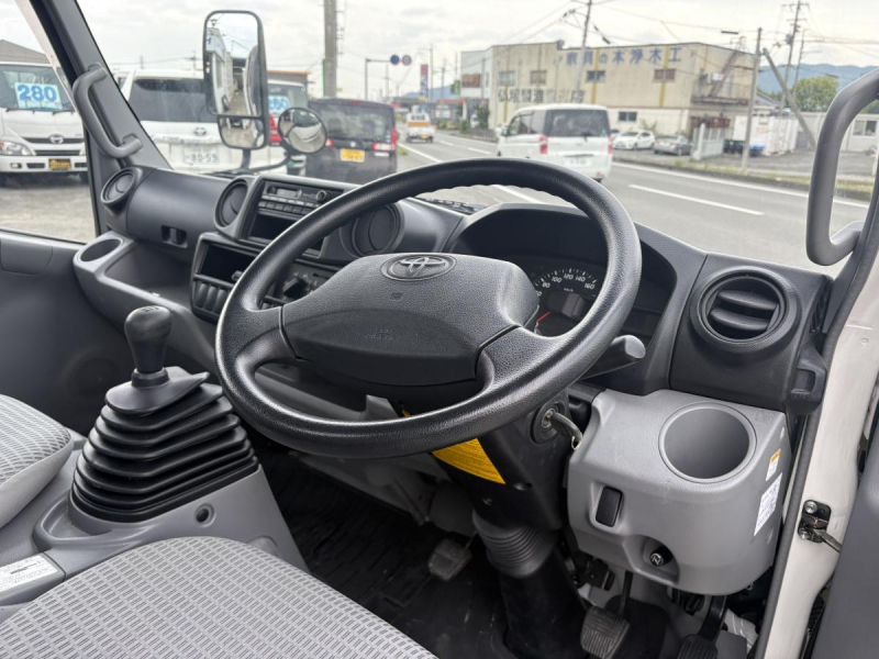 H25 ダイナ　垂直パワーゲート　4WD|中古トラックの販売・買取・査定のアイナビ