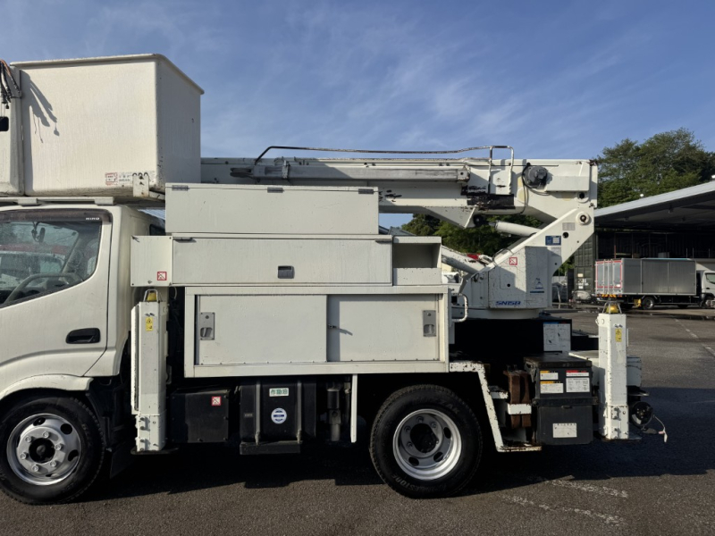アイチSN15B14.6m絶縁バケット200㎏サブBTウインチ|中古トラックの販売・買取・査定のアイナビ