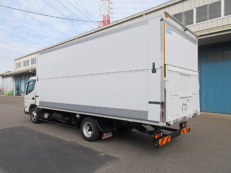 ★ウイング式(バン型)キャリアカー★積載2450kg★動画あり|中古トラックの販売・買取・査定のアイナビ