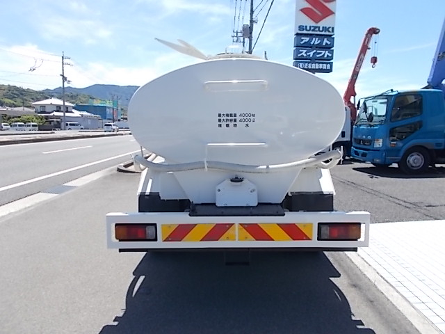 デユトロ 前後散水車 PTO付|中古トラックの販売・買取・査定のアイナビ