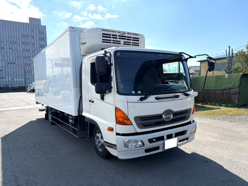 平成26年日野レンジャー冷蔵冷凍車PG62ボディTKG-FD7JLAG|中古トラックの販売・買取・査定のアイナビ