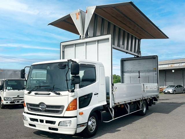 跳上式パワーゲート★6200×フルワイド★ベッド付★内高:241cm|中古トラックの販売・買取・査定のアイナビ