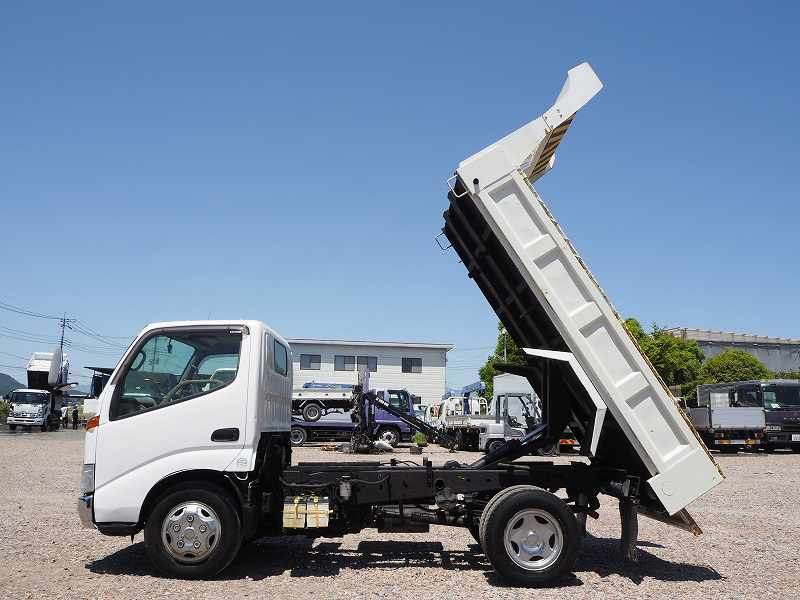 デュトロ 高床 極東Lゲートダンプ 積載3t|中古トラックの販売・買取・査定のアイナビ