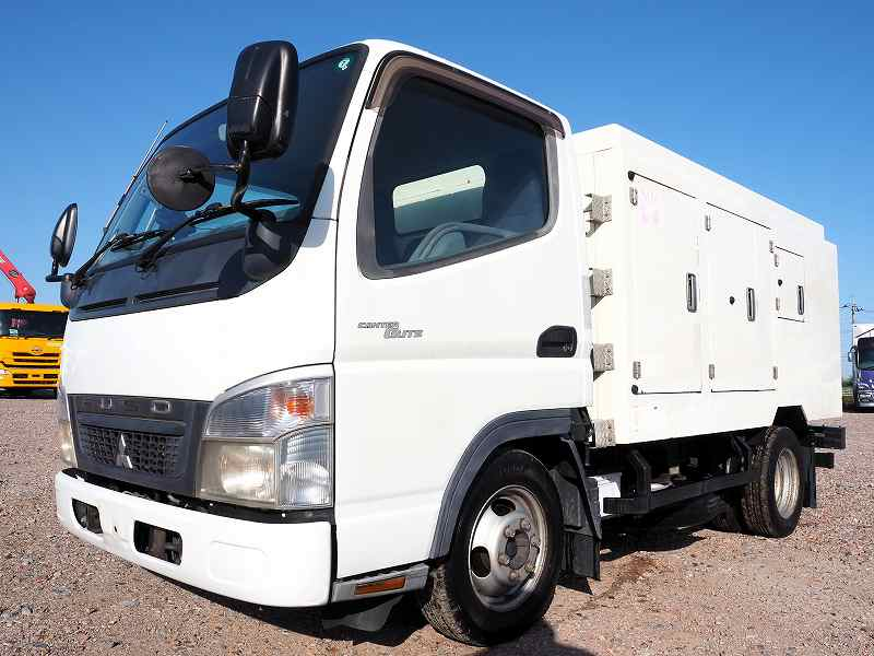 三菱ふそうキャンターガッツシンショー製高圧洗浄車SJD2150|中古トラックの販売・買取・査定のアイナビ