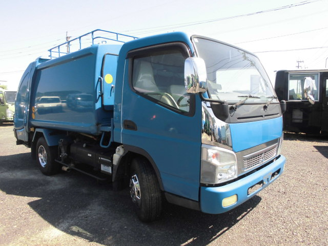 ワイド 3Tクラス 6立米 積載量2.8T フジマイティー|中古トラックの販売・買取・査定のアイナビ
