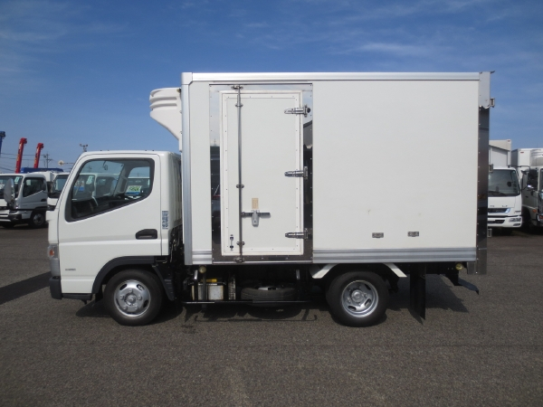 三菱キャンター低温冷蔵冷凍車|中古トラックの販売・買取・査定のアイナビ