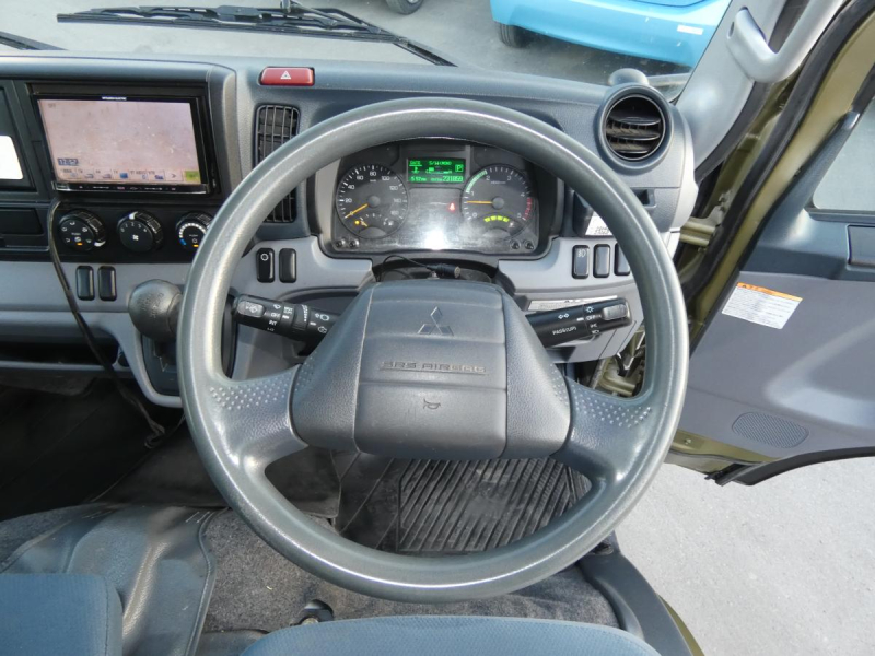 H27 1.5トン Wキャブ オートマ|中古トラックの販売・買取・査定のアイナビ