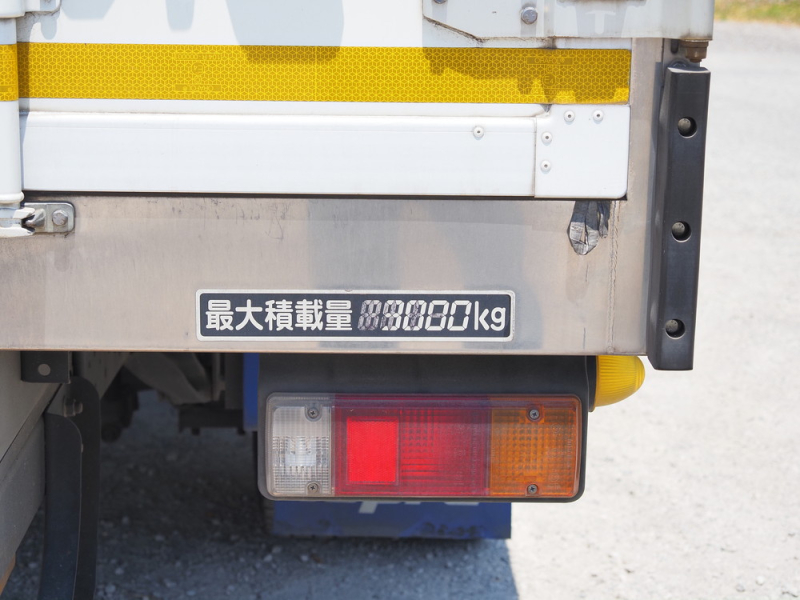 日野 冷凍バン デュトロ|中古トラックの販売・買取・査定のアイナビ