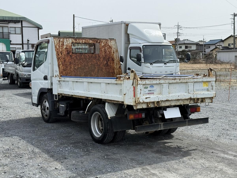 2t積・極東強化ダンプ・全低床・5MT|中古トラックの販売・買取・査定のアイナビ