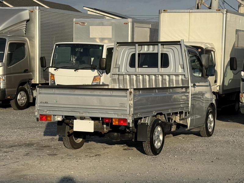 0.75t積・DXXエディション・AT・4WD・普通免許|中古トラックの販売・買取・査定のアイナビ