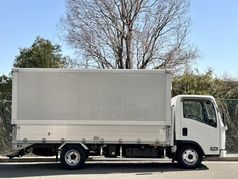 平成30年式TRG-LMR85AN積載2.8t検査付標準ロングウイング|中古トラックの販売・買取・査定のアイナビ