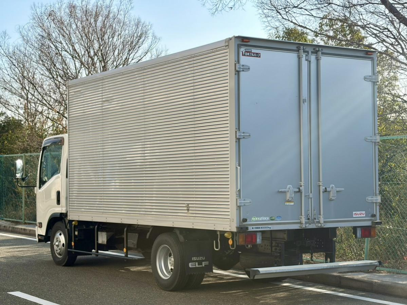 H29年式 TRG-NPR85AN ワイドロング 積載3t 6M/T アルミバン|中古トラックの販売・買取・査定のアイナビ