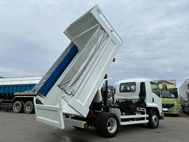 保証対象車両増トンワンオーナー新明和工業額縁アオリ|中古トラックの販売・買取・査定のアイナビ