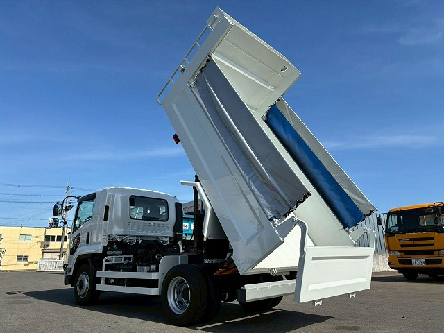 保証対象車両増トンベッド付き新明和工業額縁アオリ|中古トラックの販売・買取・査定のアイナビ