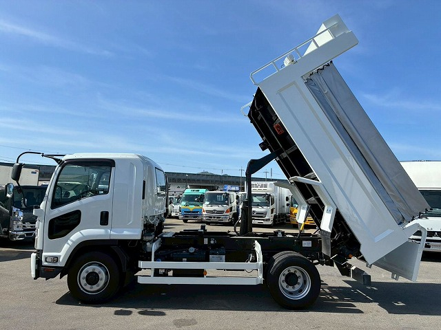 保証対象車両増トンベッド付き新明和工業額縁アオリ|中古トラックの販売・買取・査定のアイナビ