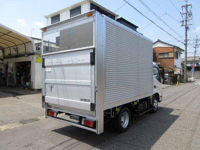 日野 バン車 デュトロ|中古トラックの販売・買取・査定のアイナビ