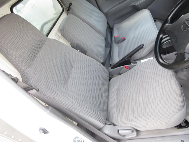 日野 バン車 デュトロ|中古トラックの販売・買取・査定のアイナビ