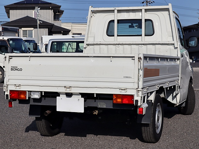 積載800Kg 平ボディ AT限定&新普通免許対応 PCS|中古トラックの販売・買取・査定のアイナビ
