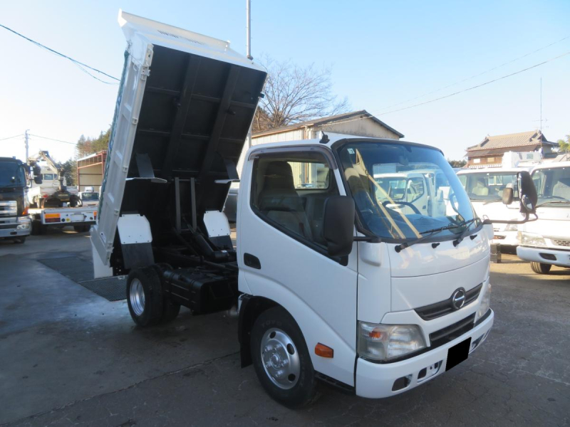 H27年デュトロ小型登録4ON極東製高床3tダンプ外装仕上済|中古トラックの販売・買取・査定のアイナビ
