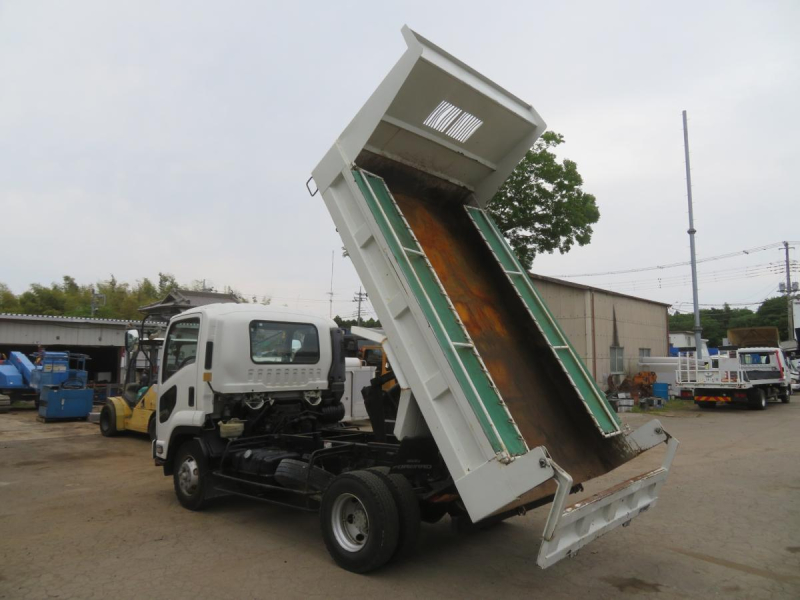 H27年フォワード極東製ダンプ リヤ扉ヒンジロングタイプ3.75t積|中古トラックの販売・買取・査定のアイナビ