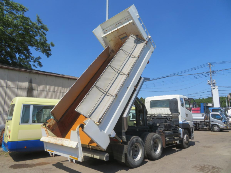 走行40万キロH26年スーパーグレートダンプ極東製510×2202デフ|中古トラックの販売・買取・査定のアイナビ