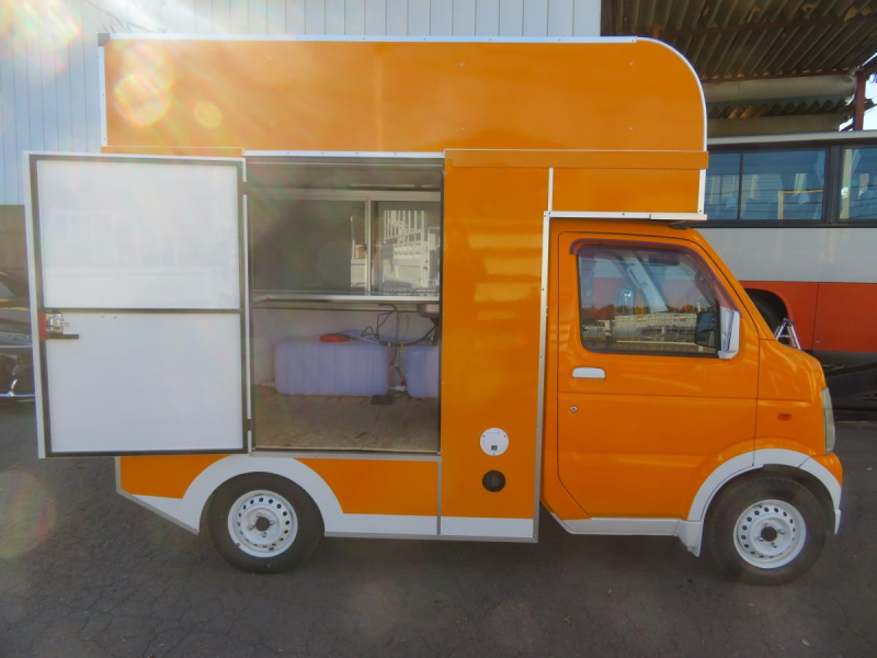 軽登録低走行H24年キャリイ車検付加工車キッチンカー新規製作|中古トラックの販売・買取・査定のアイナビ