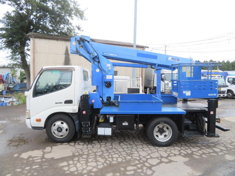 H24年デュトロ 高所作業車 アイチ12m高所作業車 低走行3万キロ台|中古トラックの販売・買取・査定のアイナビ