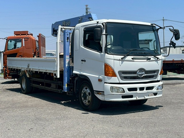 増トン★7.3トン積載★4段ラジコン★ハイジャッキ★KS-DPDなし|中古トラックの販売・買取・査定のアイナビ