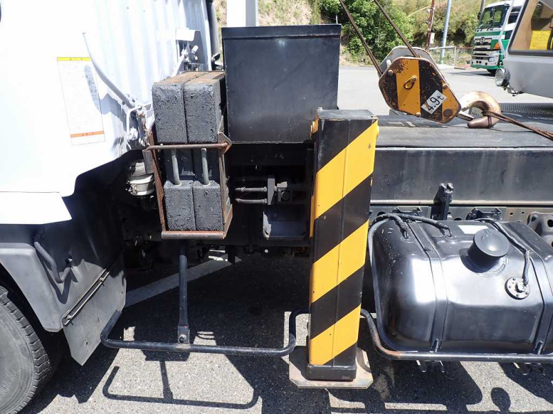 4.9t クレーン車 タダノ TS-75M クレーン書類有R8.12.3まで|中古トラックの販売・買取・査定のアイナビ