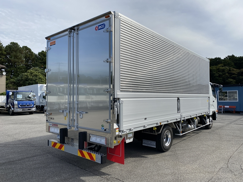 ファイター　ワイド　内寸6.2m　-30℃設定　積載1,950kg　プロライン装備|中古トラックの販売・買取・査定のアイナビ