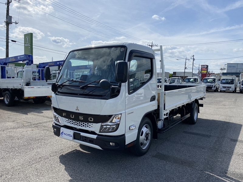キャンター　標準ロング　全低床　木製　積載3,000kg　DUONIC|中古トラックの販売・買取・査定のアイナビ