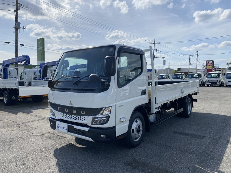 キャンター　標準ロング　全低床　木製　積載2,000kg|中古トラックの販売・買取・査定のアイナビ