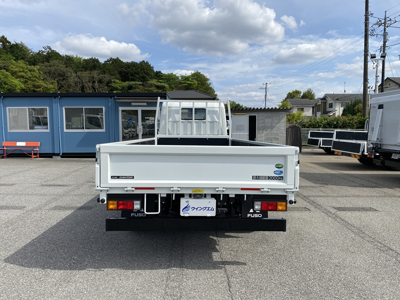 キャンター　標準ロング　全低床　木製　積載2,000kg　DUONIC|中古トラックの販売・買取・査定のアイナビ
