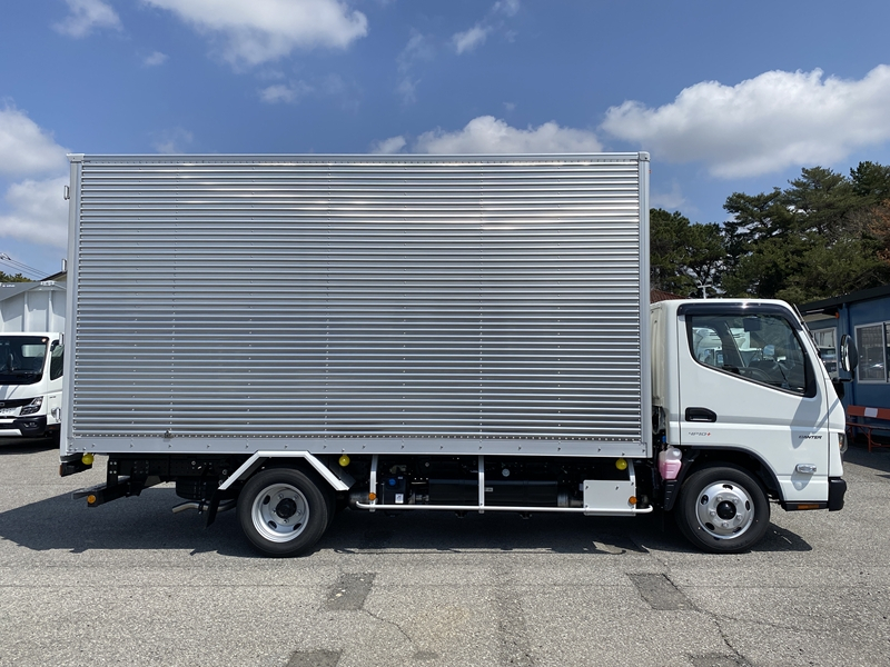 キャンター　標準ロング　全低床　ラッシング2段　サイドドア付　積載2,000kg|中古トラックの販売・買取・査定のアイナビ