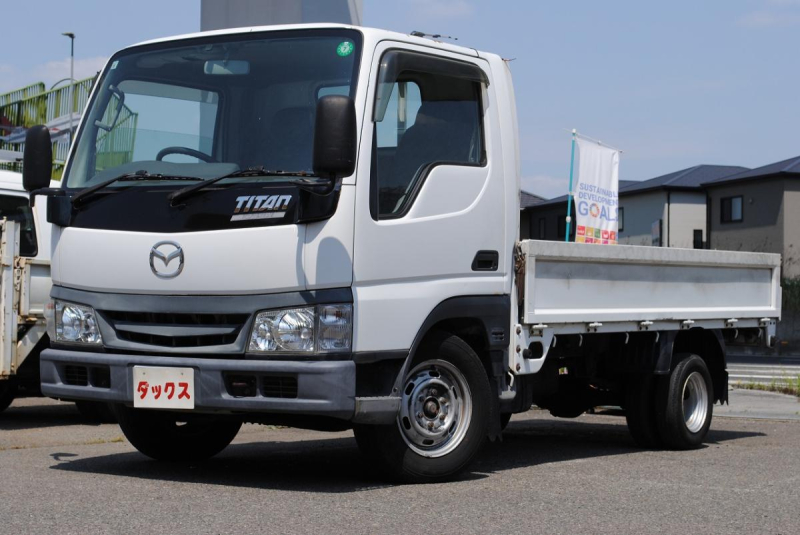 H15 タイタンダッシュ 平ボディ 積載1.5t|中古トラックの販売・買取・査定のアイナビ