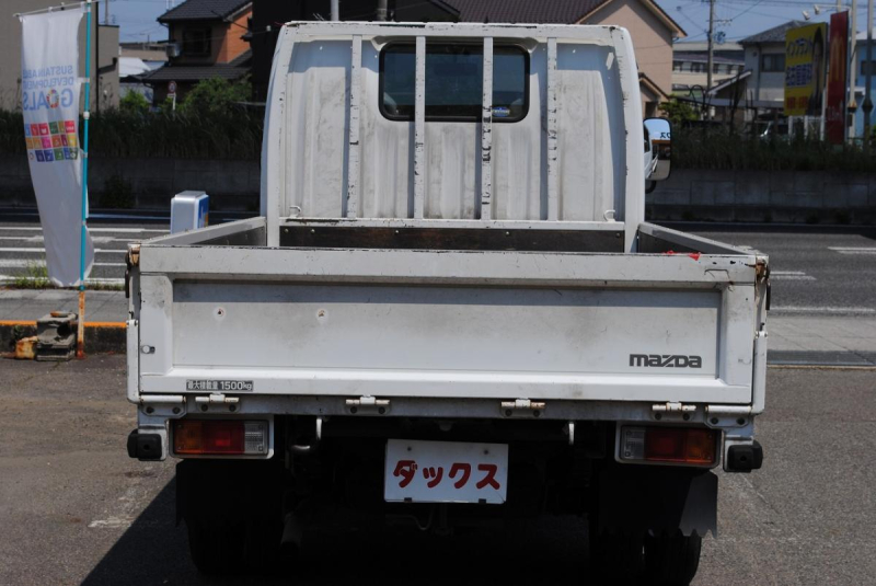 H15 タイタンダッシュ 平ボディ 積載1.5t|中古トラックの販売・買取・査定のアイナビ