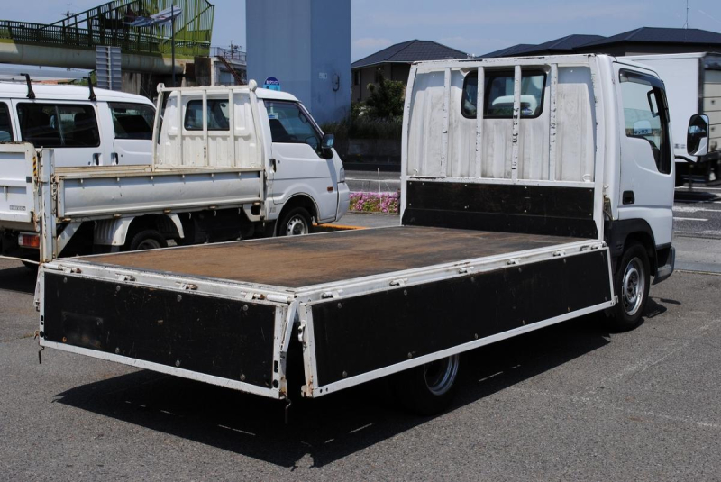 H15 タイタンダッシュ 平ボディ 積載1.5t|中古トラックの販売・買取・査定のアイナビ